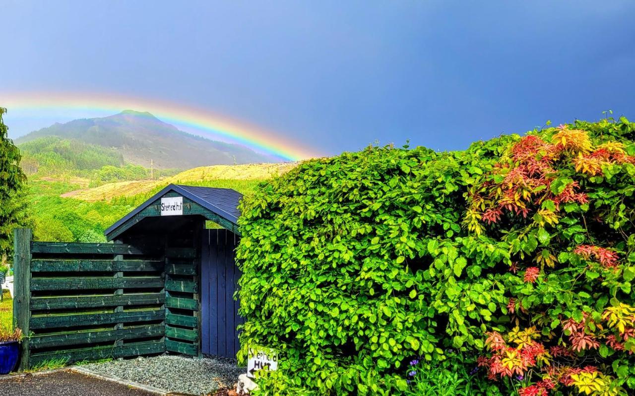 Small Cozy Shepherd Hut 20 By 7 Feet With Boxed In High Double Bed บัลมาคารา ภายนอก รูปภาพ